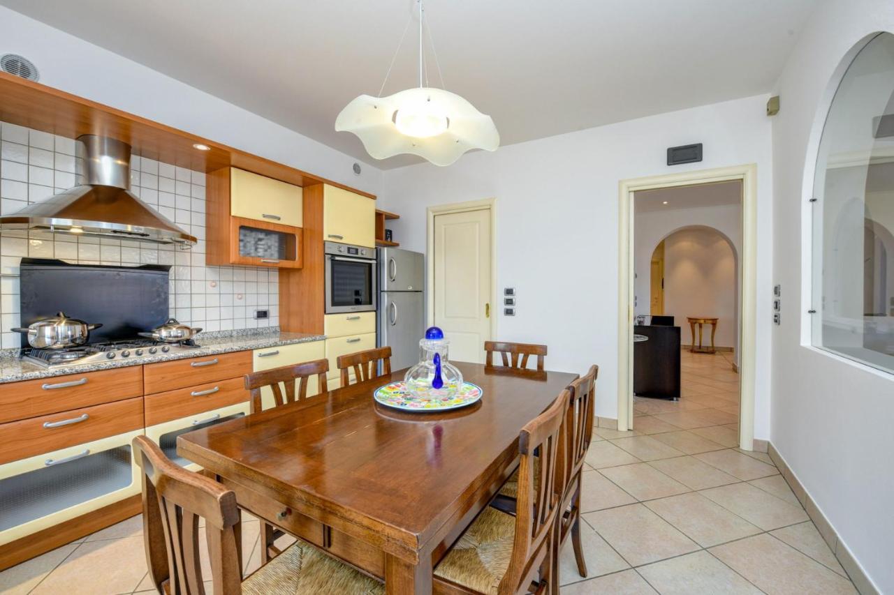 Villa Oleander Manerba del Garda Eksteriør bilde